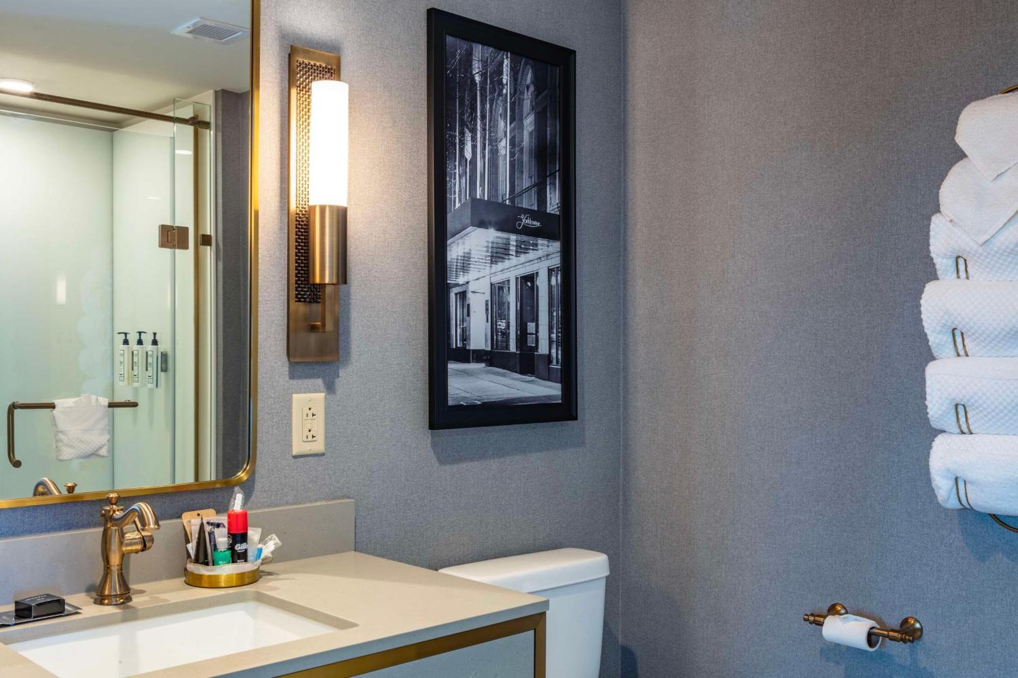The Yorktowne Hotel, Tapestry Collection By Hilton Exterior photo