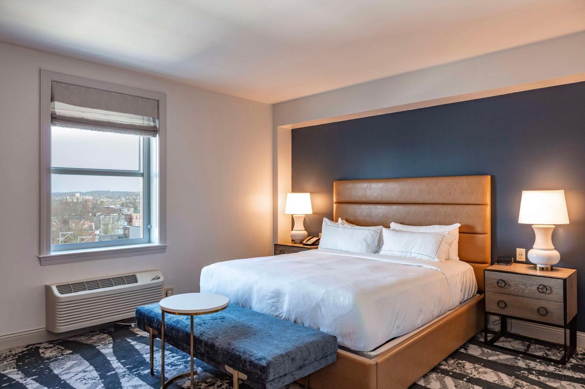 The Yorktowne Hotel, Tapestry Collection By Hilton Exterior photo
