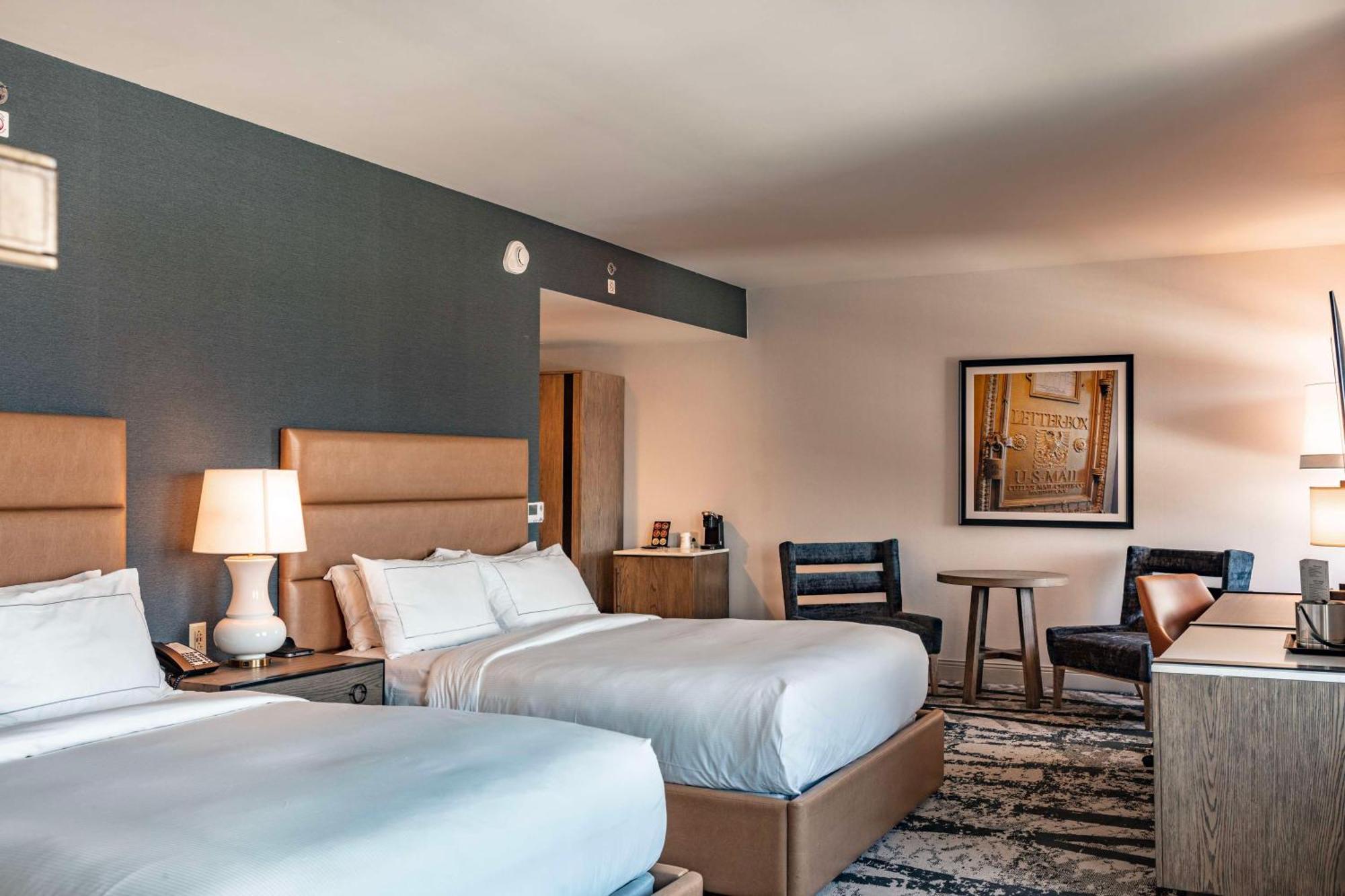 The Yorktowne Hotel, Tapestry Collection By Hilton Exterior photo