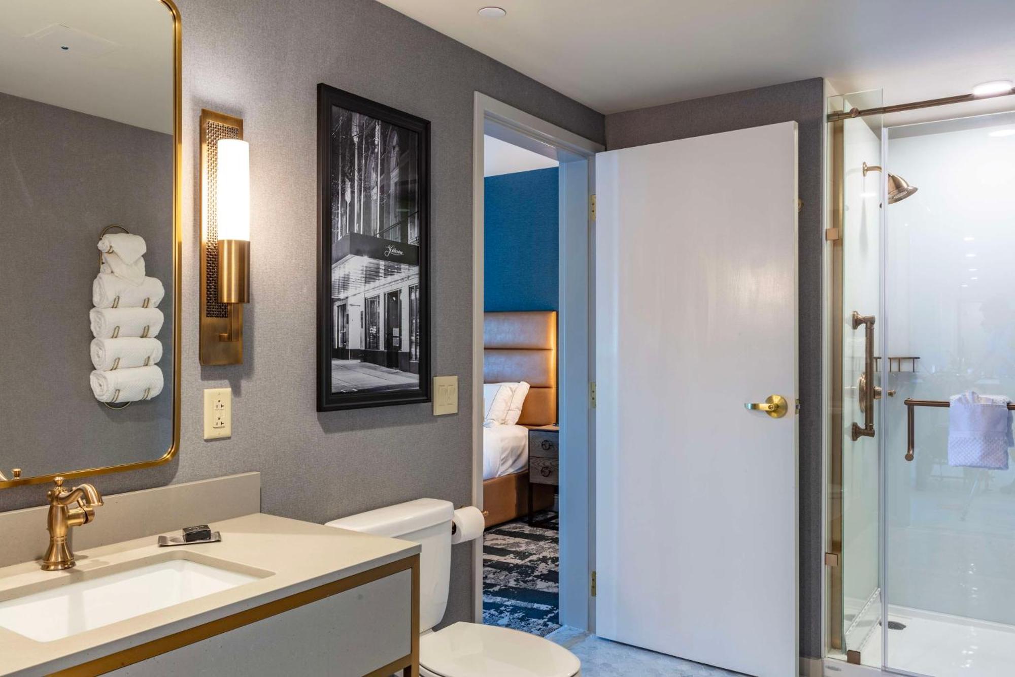 The Yorktowne Hotel, Tapestry Collection By Hilton Exterior photo