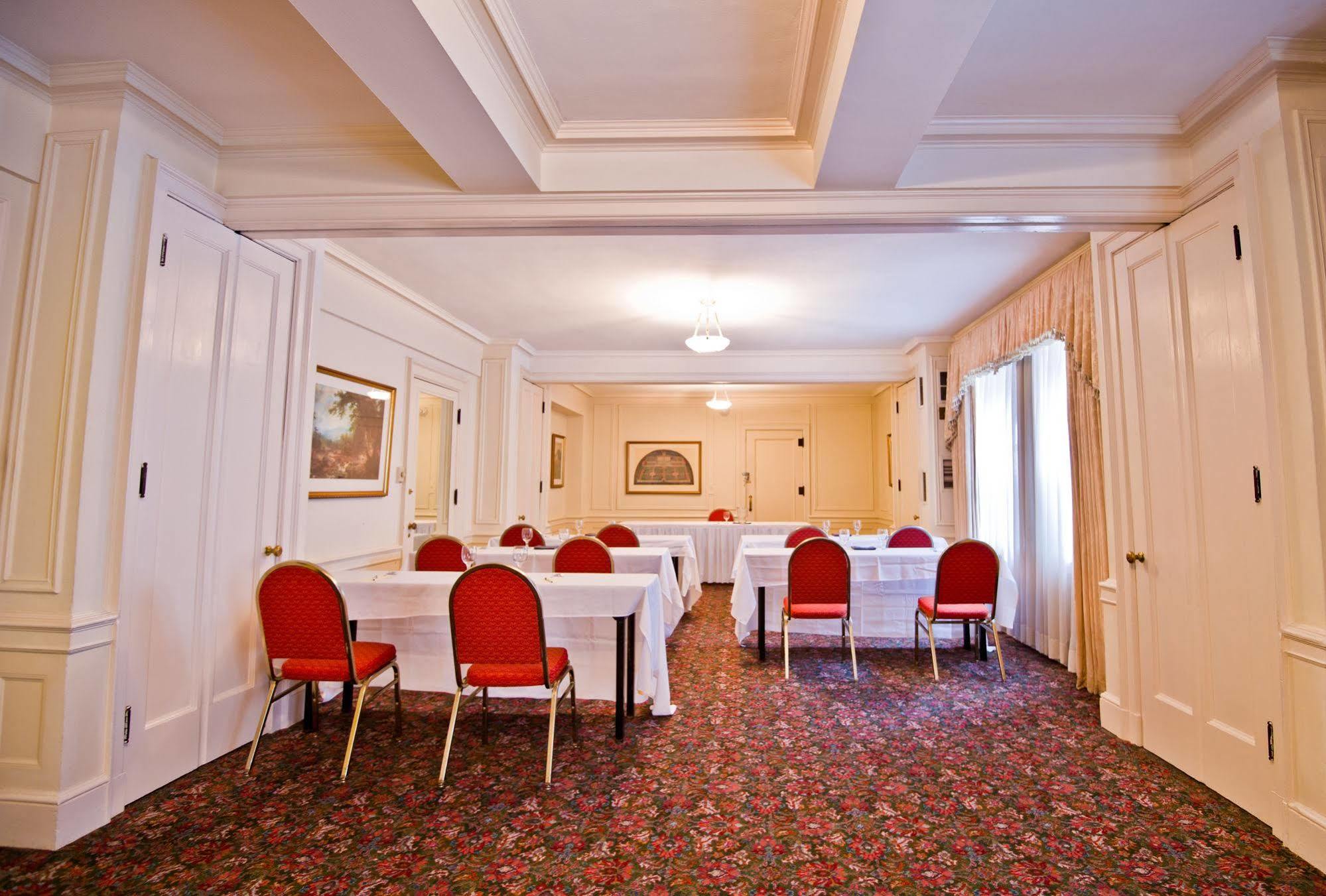 The Yorktowne Hotel, Tapestry Collection By Hilton Exterior photo
