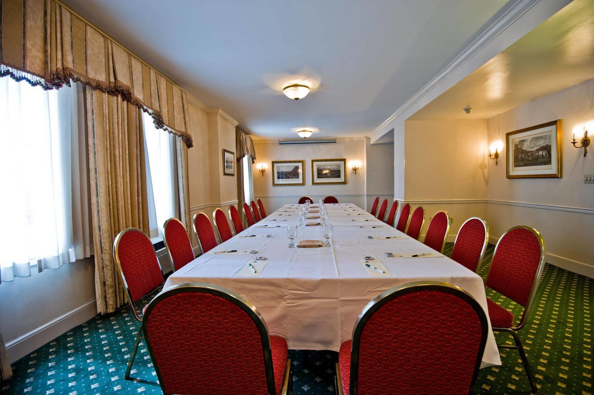 The Yorktowne Hotel, Tapestry Collection By Hilton Exterior photo